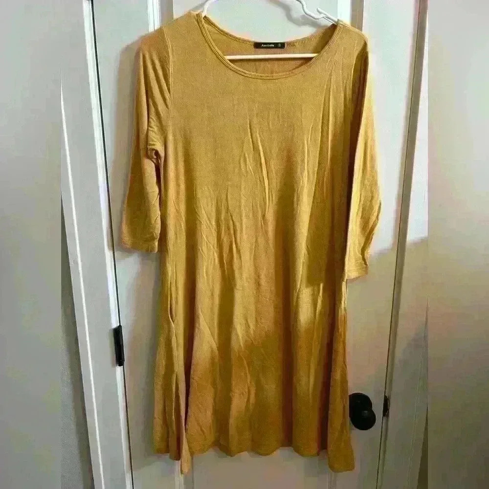 Annabelle mustard color T shirt mini dress with pockets size small 3/4 sleeve